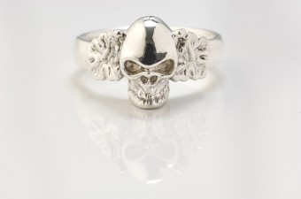 Skull Hibiscus / Preis 260,50 €